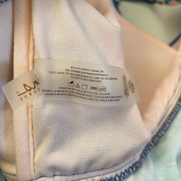 NWT RAISINS CURVE Haleiva Shea Tankini Floral Flared Hemline Top Plus Size 16W - Picture 4 of 4